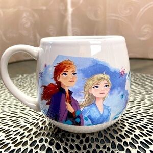 Disney 2019 Frozen Elsa and Anna Ceramic Mug